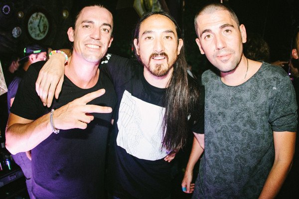 3 Are Legend