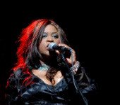 Yvonne Shelton